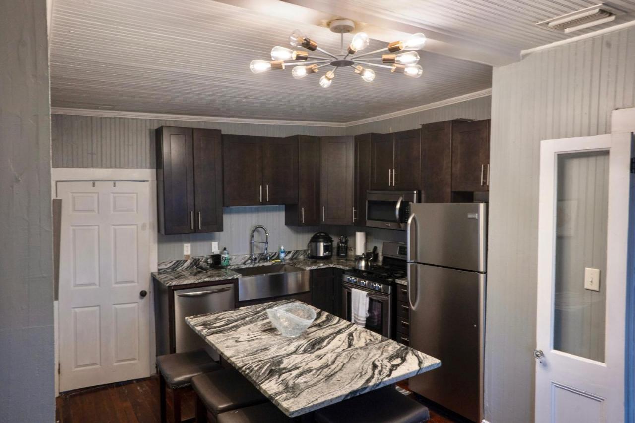 Lovely & Historical 3Br - Balcony - Central Location Charleston Eksteriør bilde